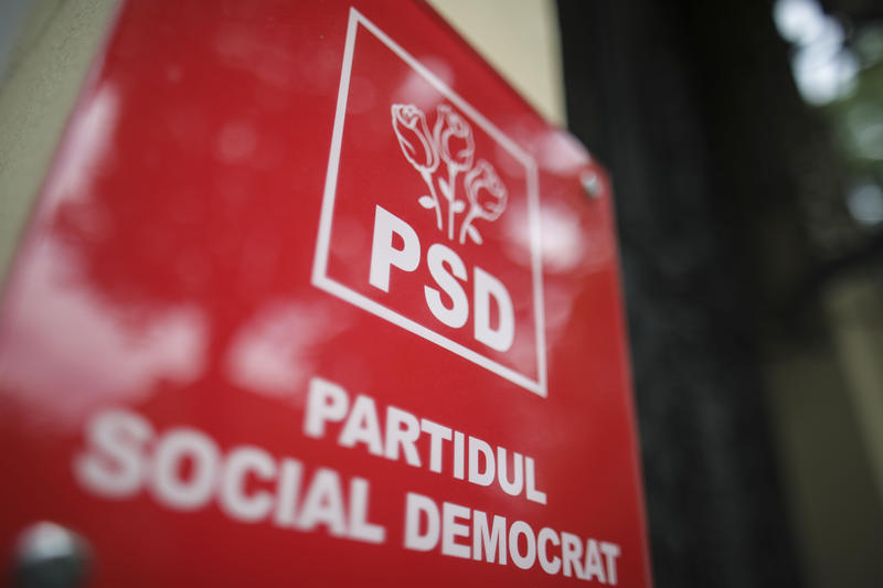 Deputatul Cristian-Emanuel Cîmpan, ales pe listele Partidului Opoziției Române (POT), a anunțat joi că a decis să se alăture grupului parlamentar al Partidului Social Democrat (PSD)