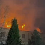 Incendiu devastator la Mănăstirea Bistrița din Vâlcea, zece autospeciale au intervenit