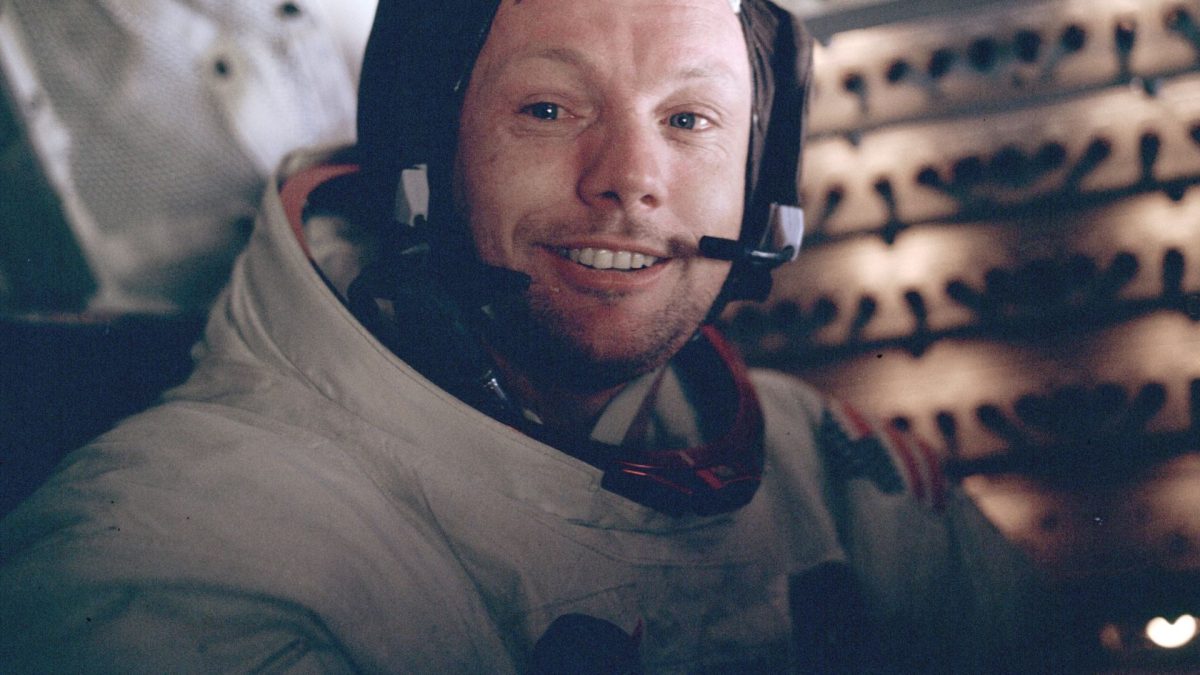 Văduva lui Neil Armstrong, descoperire șoc după moarte: Ce ascunsese astronautul
