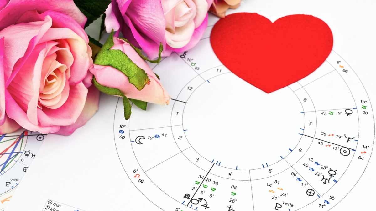 Sâmbătă astrală: zodia curajoasă spune adio fricii, salut nebunie pasională