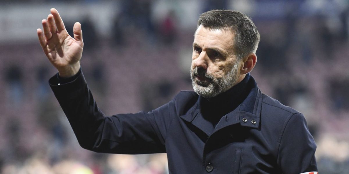 Dinamo l-a adus pe înlocuitorul lui Zeljko Kopic