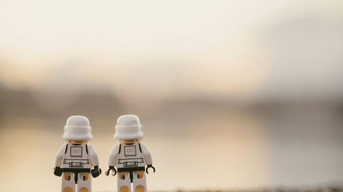 Propaganda Iran prin LEGO: Videoclipurile AI cu sute de milioane de vizualizări