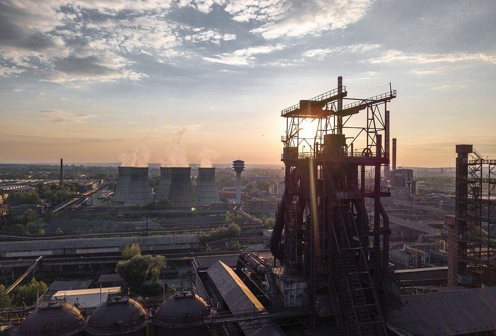 Liberty Galați, combinatul siderurgic, scos la vânzare mai ieftin