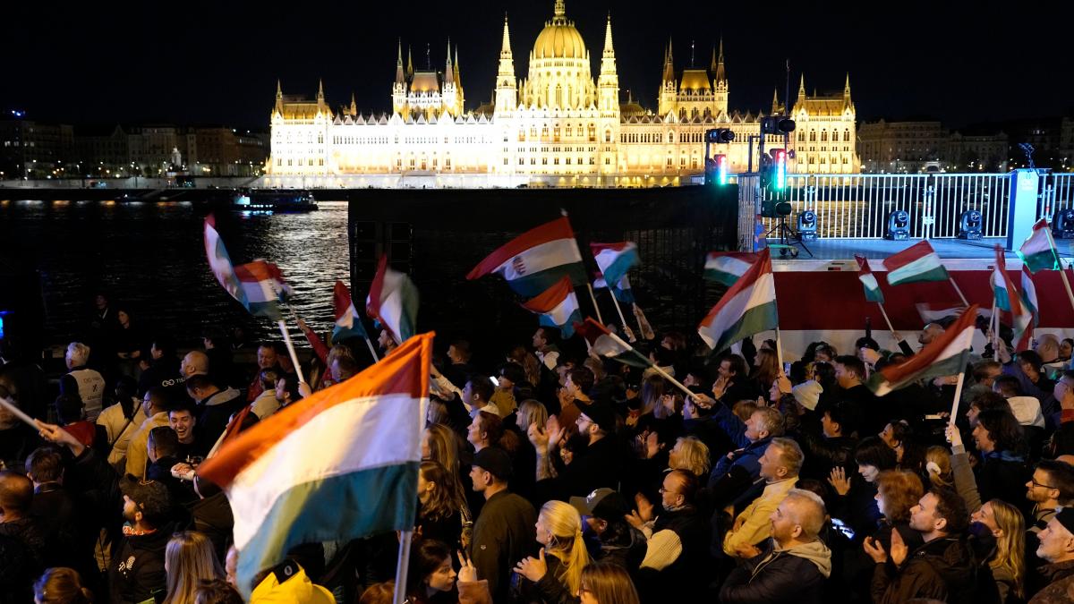 Reacții dure la înfrângerea lui Viktor Orban: "Inima Europei bate mai tare"