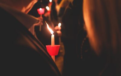 Paște dincolo de cumpărături: Preotul Victor Ostropel: „Superficialitatea ne-a furat credința”