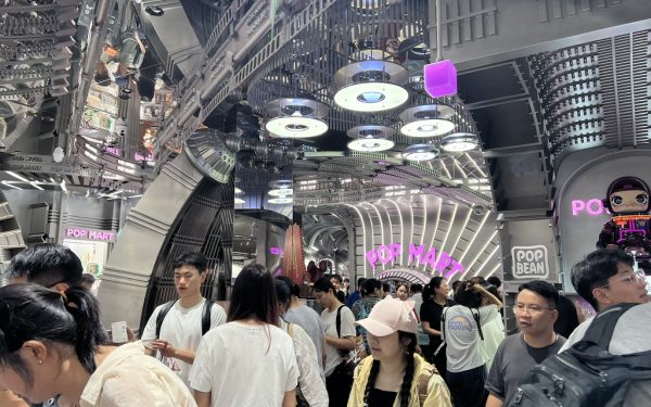 Creștere ULUITOARE în China: Economia sfidează așteptările, dar e record NEGATIV