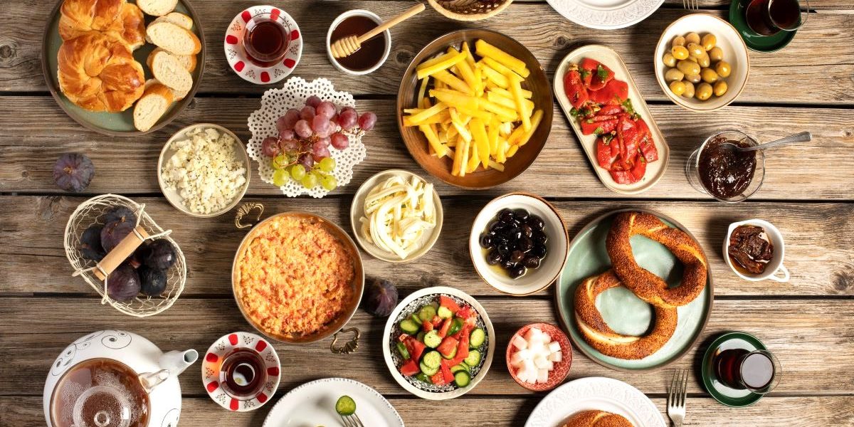 O dietă bazată pe plante, chiar și începând după 50 de ani, poate reduce riscul de Alzheimer și alte forme de demență, arată un studiu recent