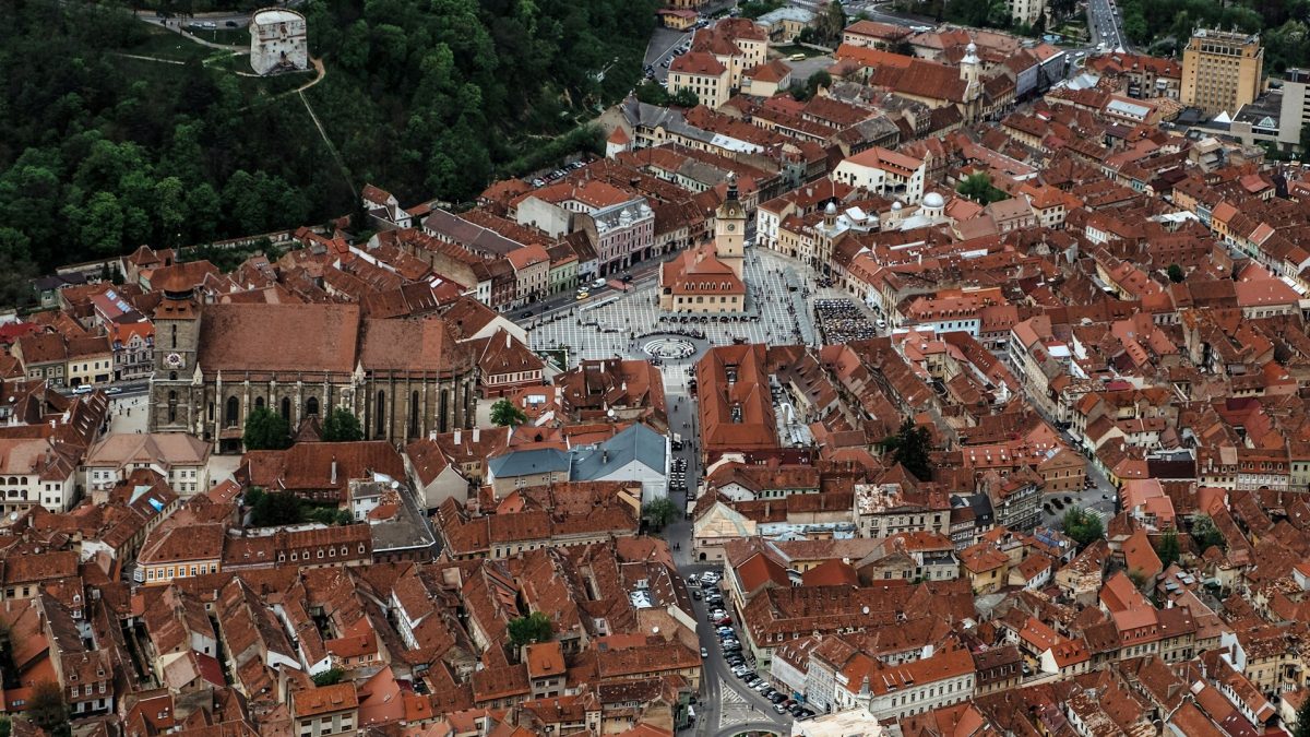 Brașov, liderul în chirii hoteliere: Venituri de 10.500 euro/an pe proprietate