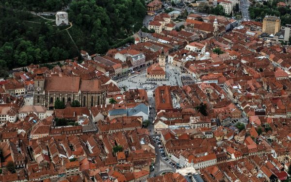 Brașov, liderul în chirii hoteliere: Venituri de 10.500 euro/an pe proprietate