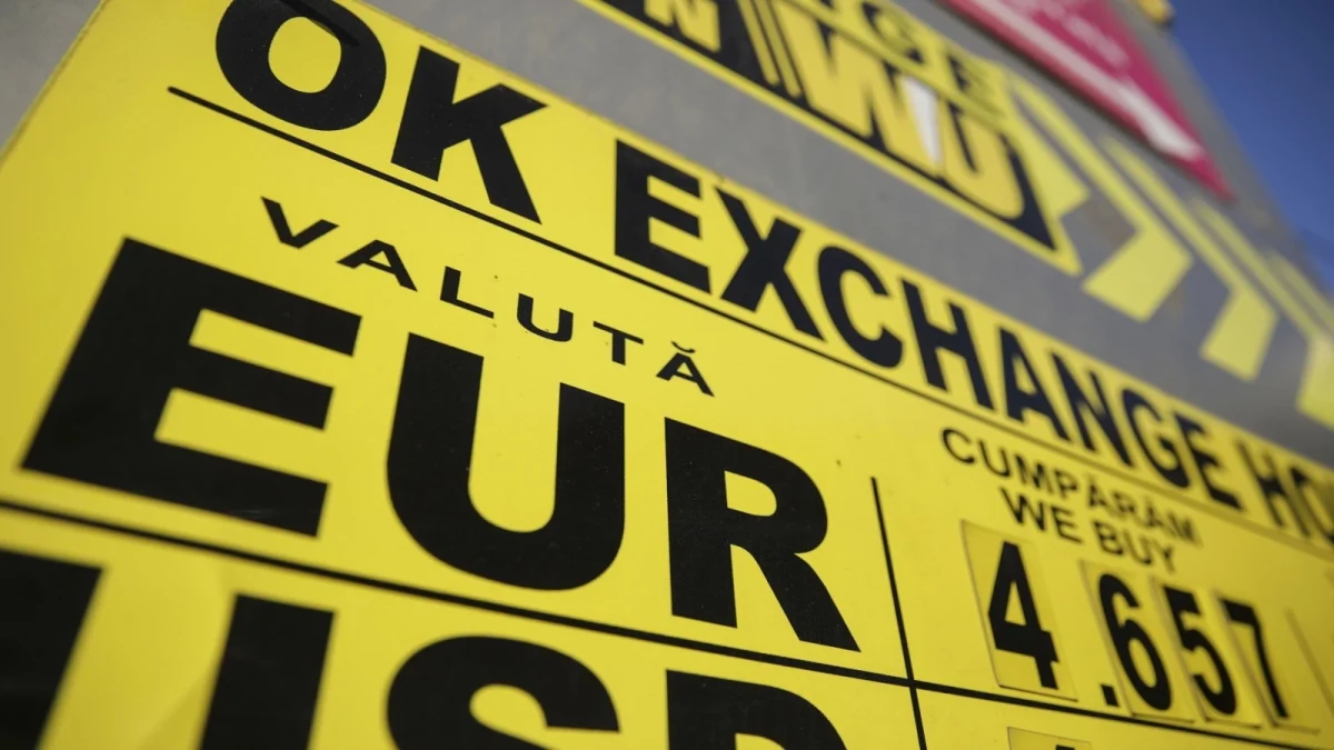 Leul, în creștere față de valute: Pierdere de 17 bani