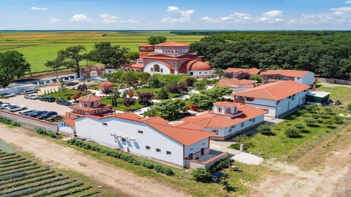 Pelerinaj de excepție la Mănăstirea Pantocrator: Sfântul Gheorghe, vedetă!