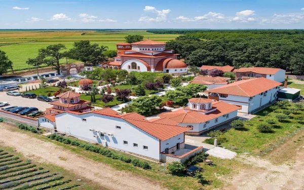 Pelerinaj de excepție la Mănăstirea Pantocrator: Sfântul Gheorghe, vedetă!