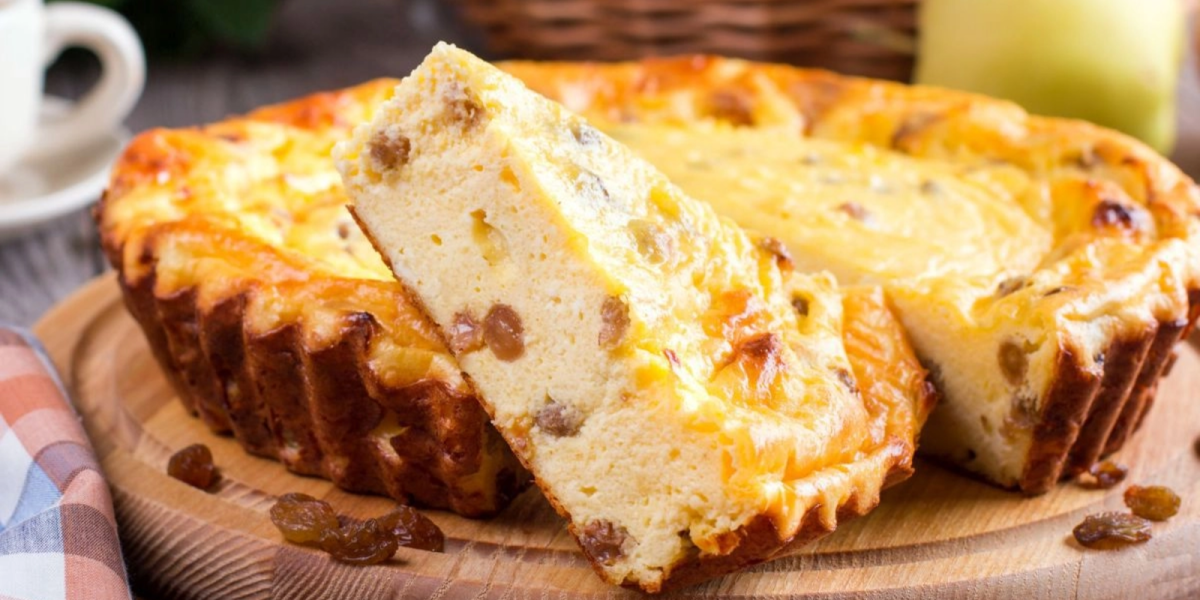 Pască de Paște: Rețeta bunicii, cu brânză și stafide, secrete dezvăluite