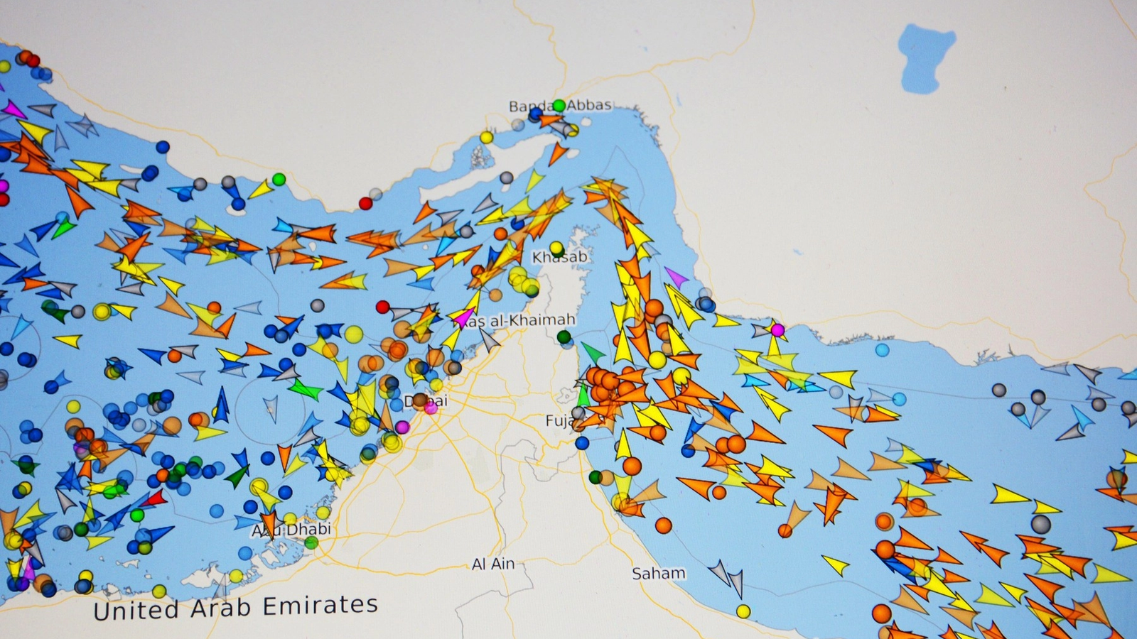 Trump joacă „poker” cu Iranul: Ce cărți are Donald pe masă