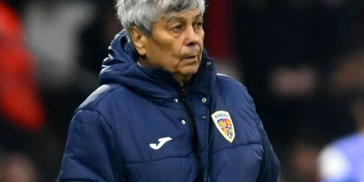 Sicriul cu trupul neînsuflețit al legendarului antrenor Mircea Lucescu a fost adus miercuri, 8 aprilie 2026, la Arena Națională din București, în jurul orei 16:10