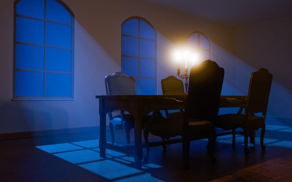 De ce te trezește mobila noaptea: Explicația zgomotelor misterioase