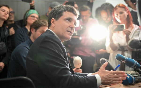 ONG-uri, revoltă la Nicușor Dan: "Nu ești neutru, ci faci rău" – AUDIO