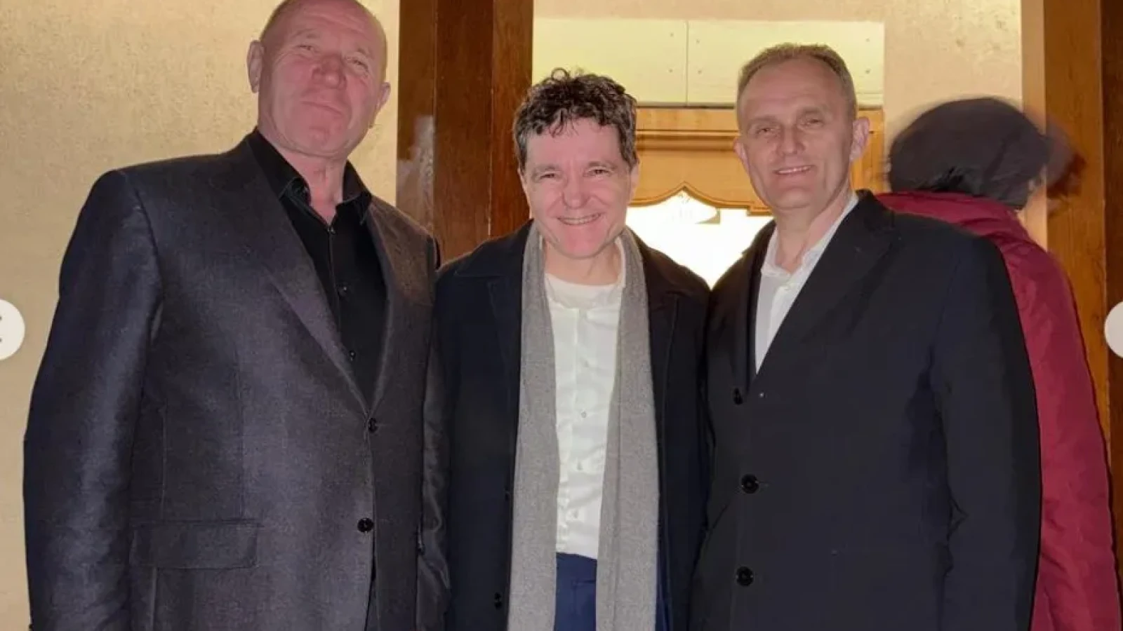 Nicușor Dan, apariție neașteptată cu doi PSD-iști, chiar de Vinerea Mare