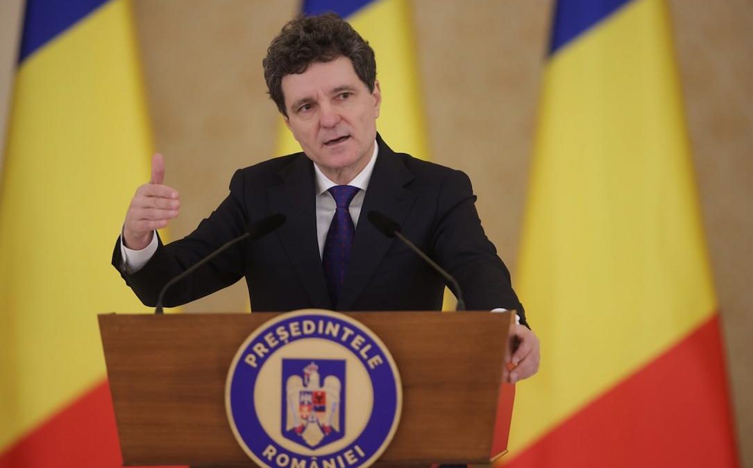 Președintele anunță criză politică în România, tensiuni la orizont