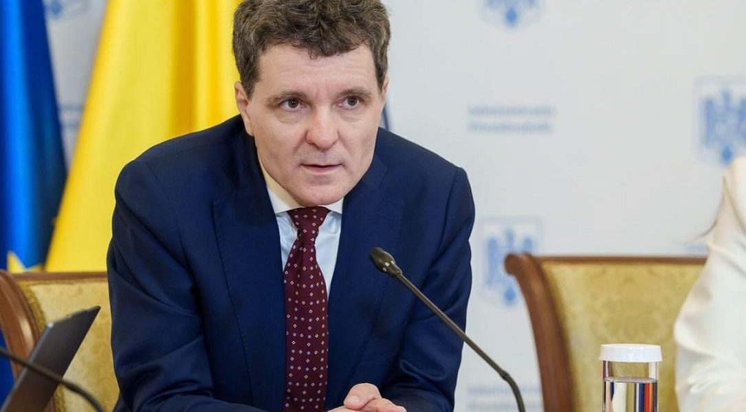 Președintele ROMÂNIEI, Nicușor Dan, salută acordul de încetare a focului dintre STATELE UNITE ale AMERICII și Iran Consilierii prezidențiali au confirmat că România este pregătită să sprijine eforturile diplomatice în curs de desfășurare, în urma anunțului privind încetarea focului dintre STATELE UNITE ale AMERICII și Iran