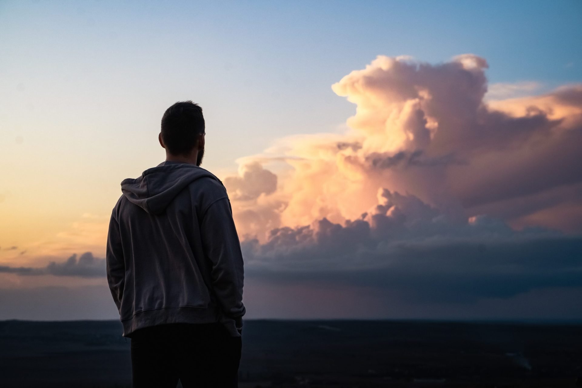 Cum afectează singurătatea sănătatea? Ce dezvăluie știința