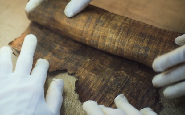 Papirus cu Homer, găsit într-o mumie egipteană: O descoperire uluitoare