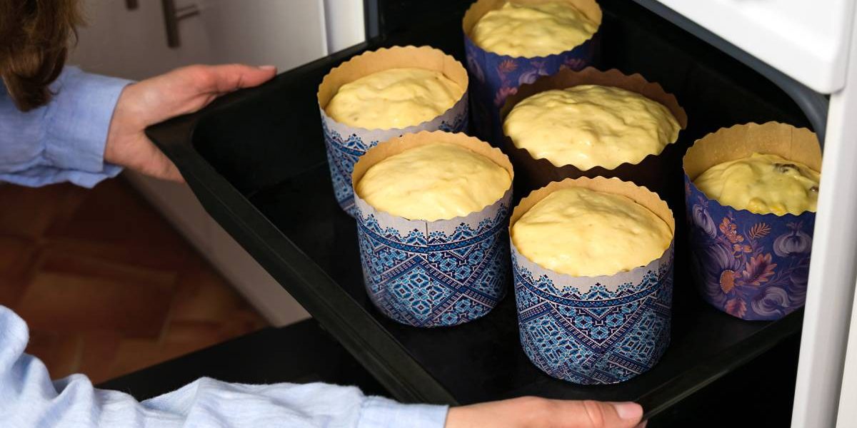 Cât trebuie s-o ții la cuptor? Temperatura optimă pentru pasca, dezvăluiri delicioase