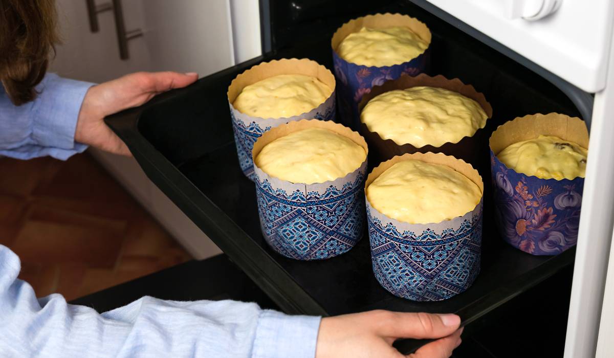 Cât trebuie s-o ții la cuptor? Temperatura optimă pentru pasca, dezvăluiri delicioase