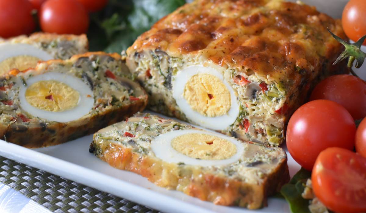 Atenție la masa de Paște: Ce alimente devin toxice la reîncălzire