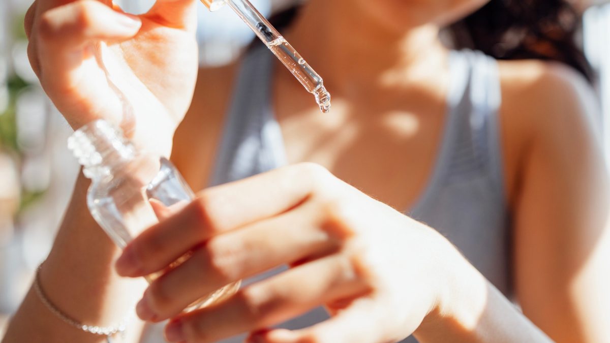 Peptidele, noul elixir? Promisiuni mărețe în wellness, riscuri ascunse!