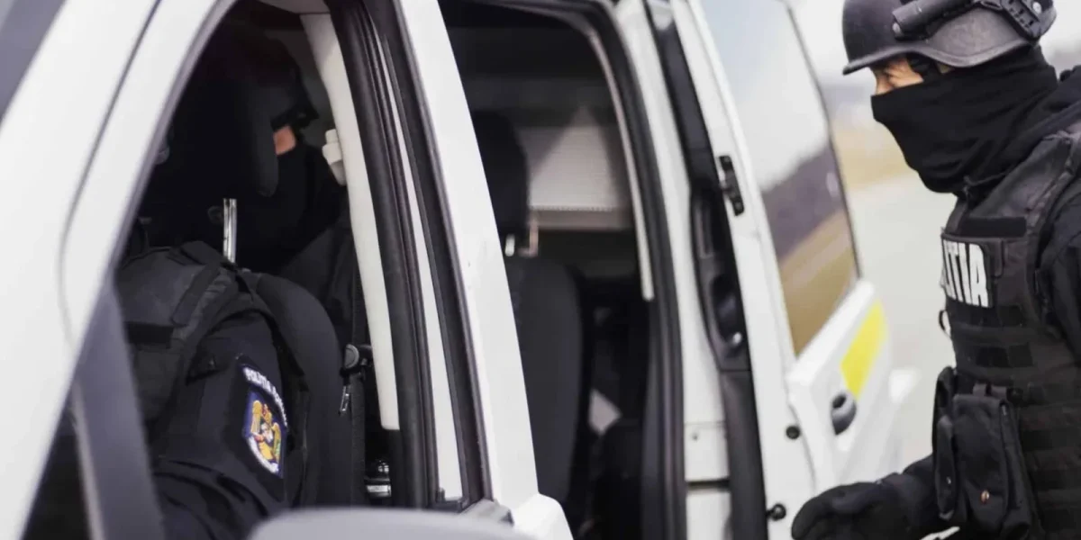 Bărbat din Oituz, ținut la cercetări pentru arme și muniție