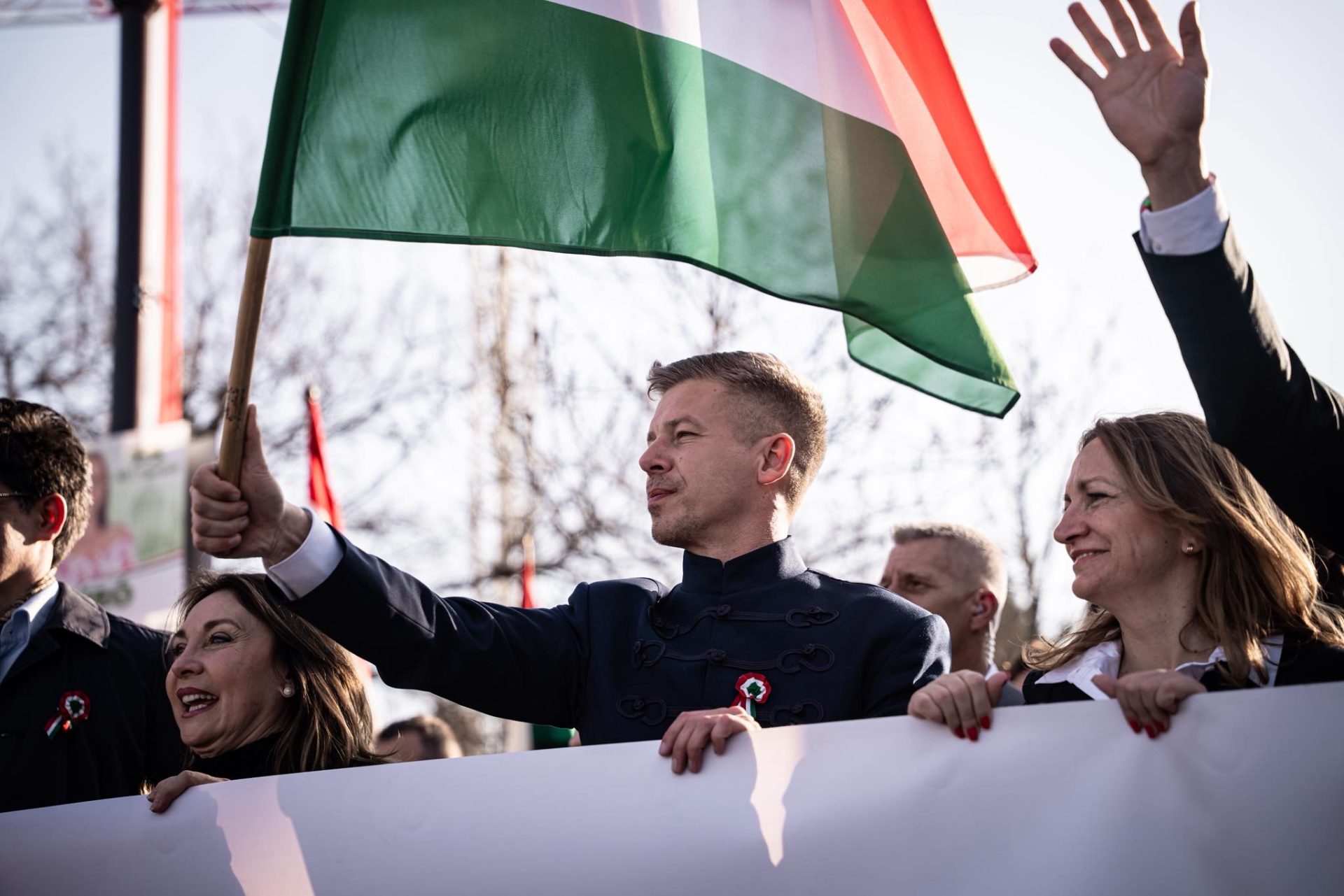 Magyar, spaima lui Viktor Orban: Cine e omul care zguduie Ungaria după 16 ani