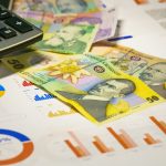 Deputat USR: Bănci, acuzate de furt cu ROBOR. Oamenii pot cere banii înapoi