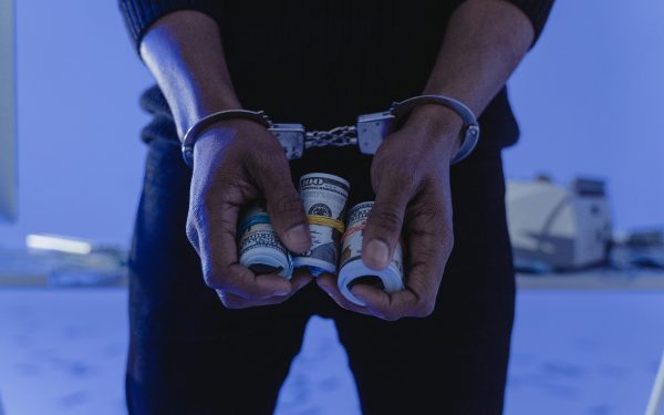 Europol, alături de Elveția: Rețea Black Axe, 10 arestări