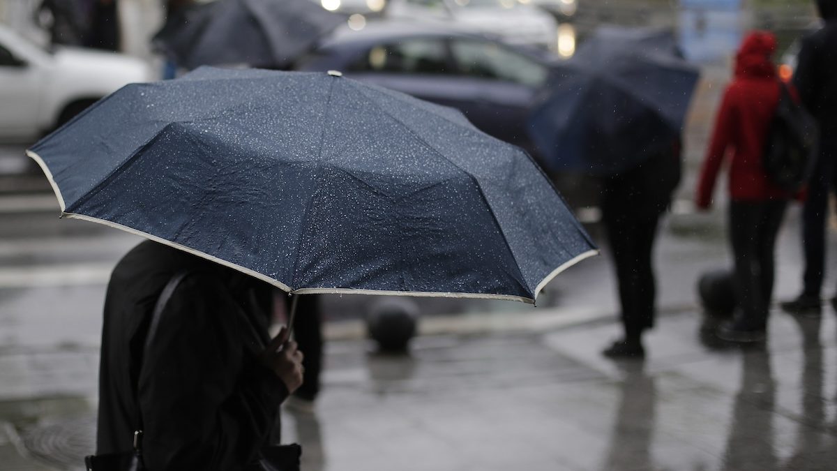 Vreme de weekend: temperaturi mari în București, dar vin ploile sâmbătă