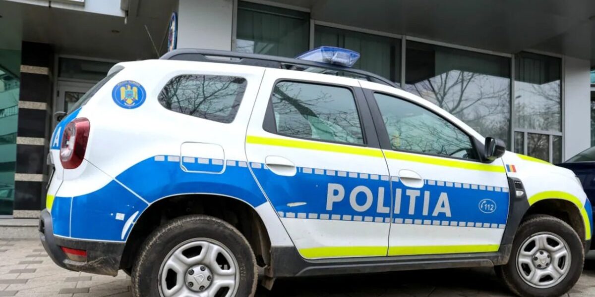 Un bărbat și-a pierdut viața într-un accident rutier produs în județul Maramureș, după ce un tractor, condus de un șofer aflat sub influența alcoolului, a părăsit partea carosabilă și a lovit un gard