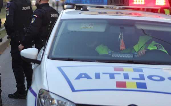 Doi bărbați, arestați la Galați după un jaf armat într-o sală de jocuri