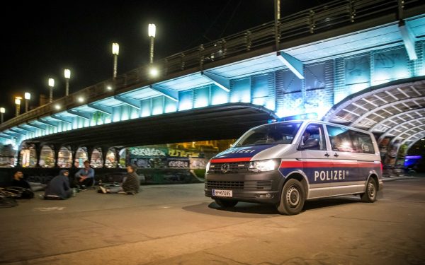 Otravă în mâncarea bebelușilor HiPP: Ancheta se extinde în Cehia și Slovacia