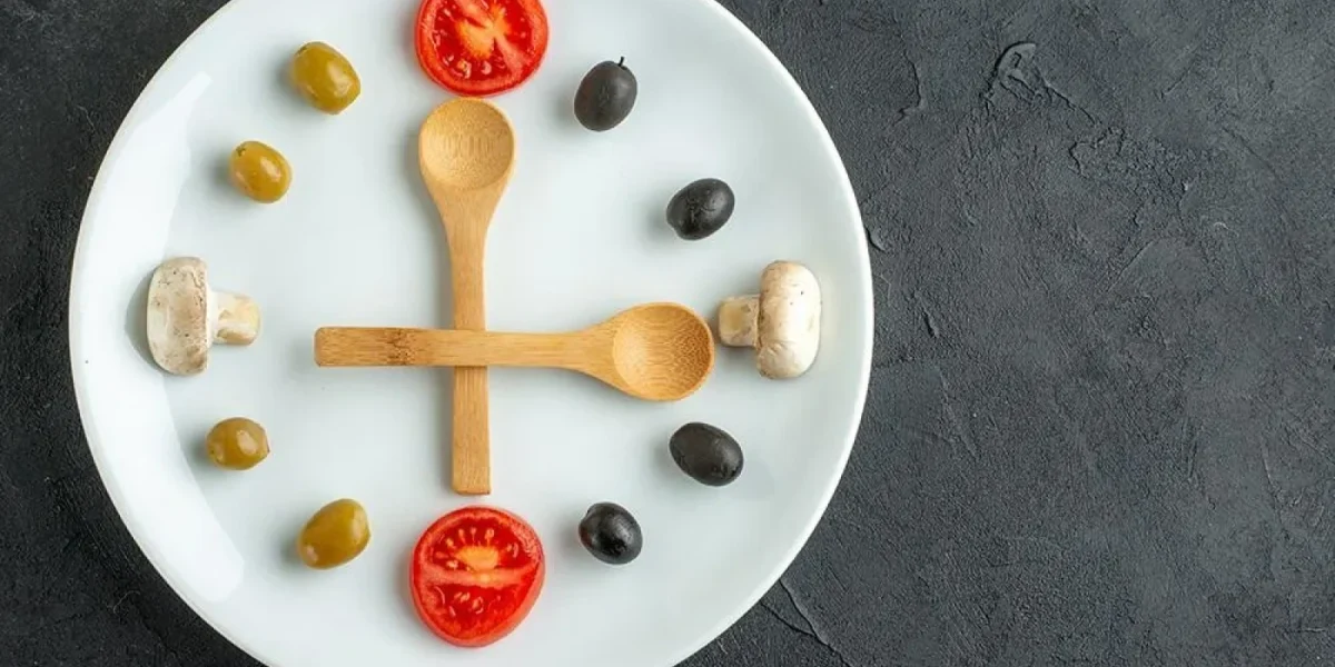 Efecte neștiute ale postului intermitent: Ce spun studiile