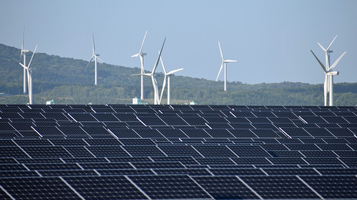 Comisia Europeană accelerează ”verdele”: Prețul războiului pentru Europa