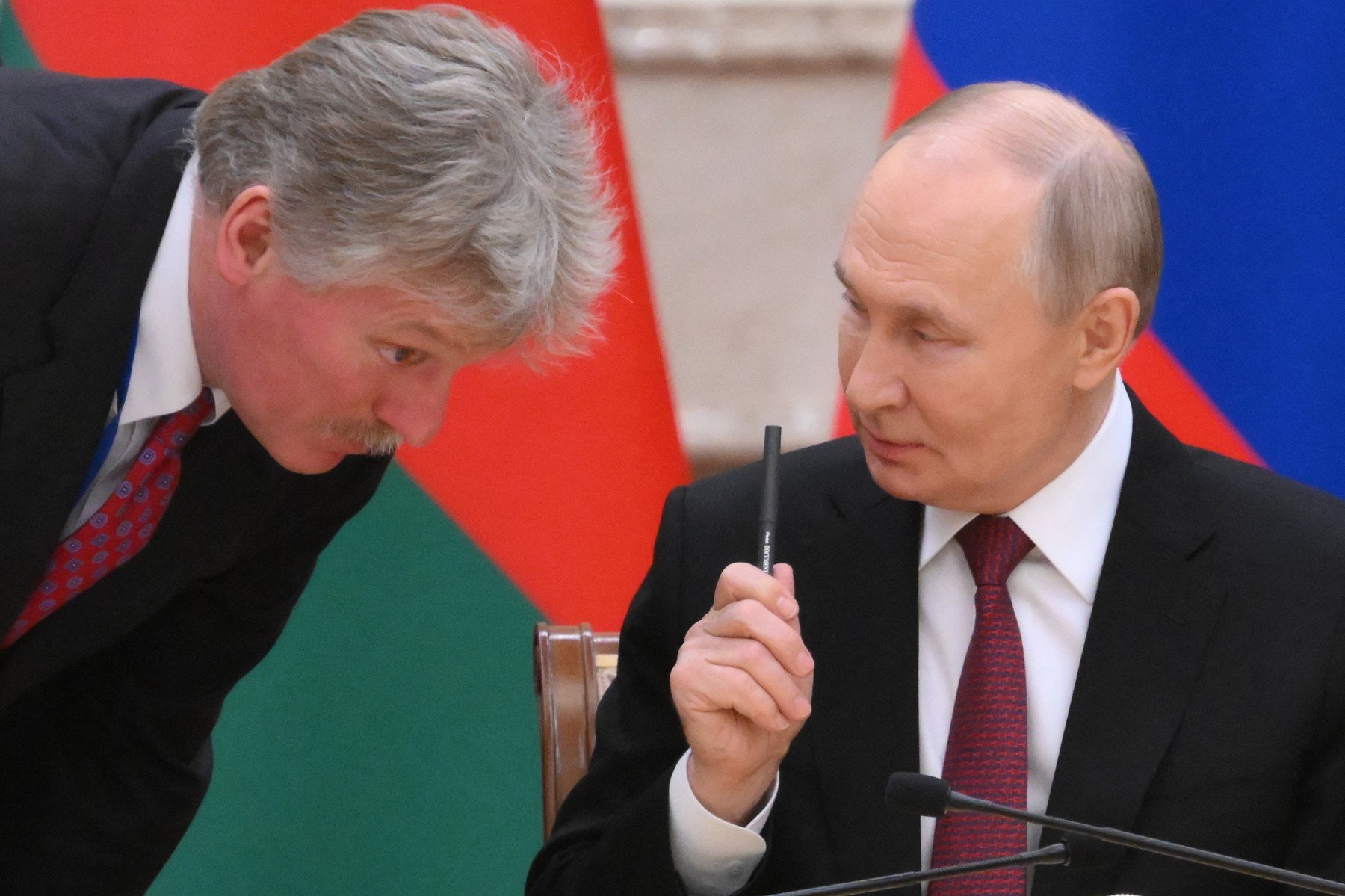 Kremlinul anunță creșterea solicitărilor pentru energie, pe fondul crizei globale Kremlinul a declarat marți că nivelul solicitărilor pentru combustibili din Rusia a crescut semnificativ, ca urmare a crizei energetice globale