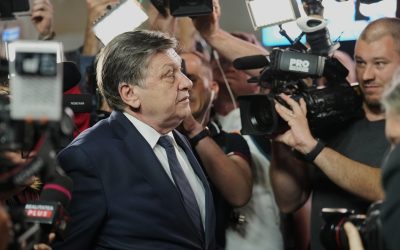 Crin Antonescu despre coaliția de guvernare: „nu funcționează” și despre viitorul acesteia Fostul președinte al Partidului Național Liberal, Crin Antonescu, a făcut o declarație controversată despre starea actuală a coaliției de guvernare, spunând că aceasta „nu funcționează”