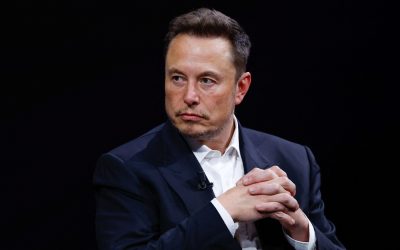 Elon Musk vrea să-l dea afară pe Sam Altman de la OpenAI