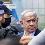 Gesturi obscene, în direct, la adresa premierului israelian în Spania