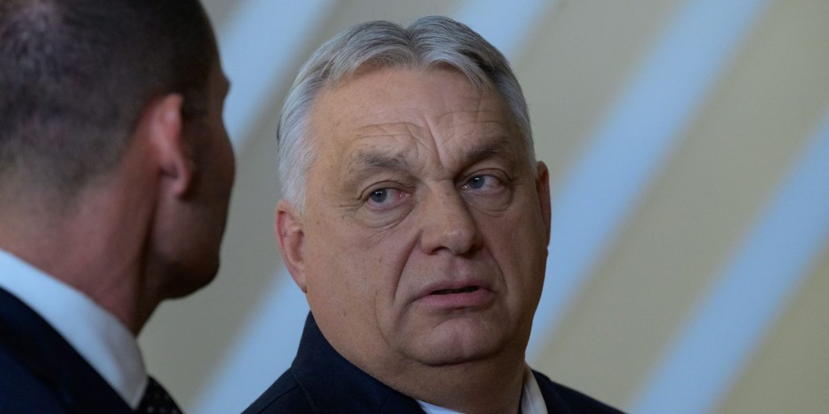 Orban, la un pas de victorie în Ungaria: Sondaj AtlasIntel, la mustață de TISZA