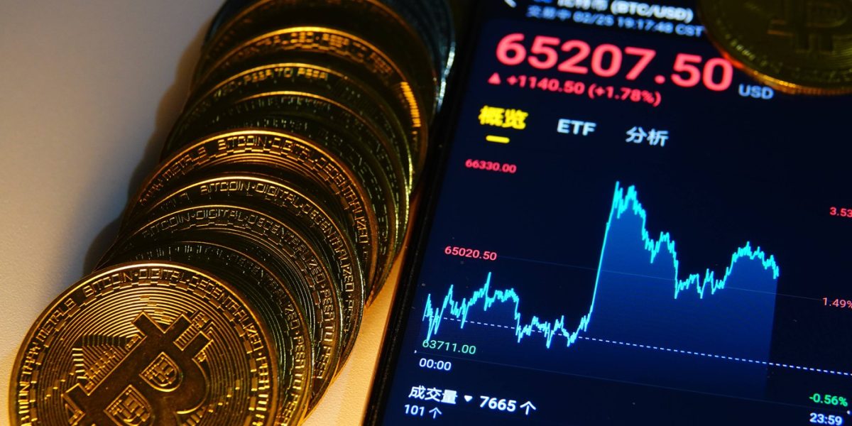 The New York Times: Cine este Satoshi Nakamoto, creatorul Bitcoin?