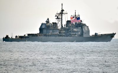 Petrolul urcă, bursele pică: Ormuzul, blocat. Doar șase nave, trecute ieri