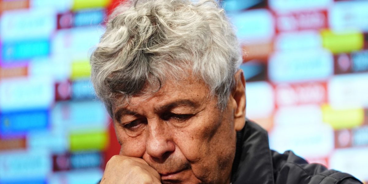 Mircea Lucescu a suferit un infarct, starea sa este stabilă și conștientă}