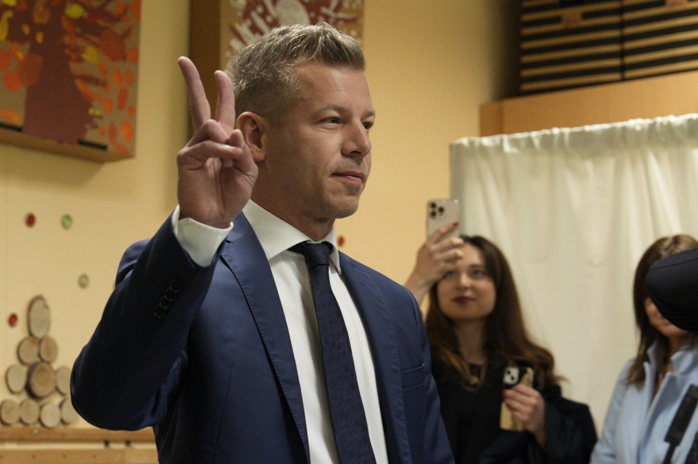 Magyar, lider TISZA, dezvăluie: Orban l-a sunat pentru „Felicitări”