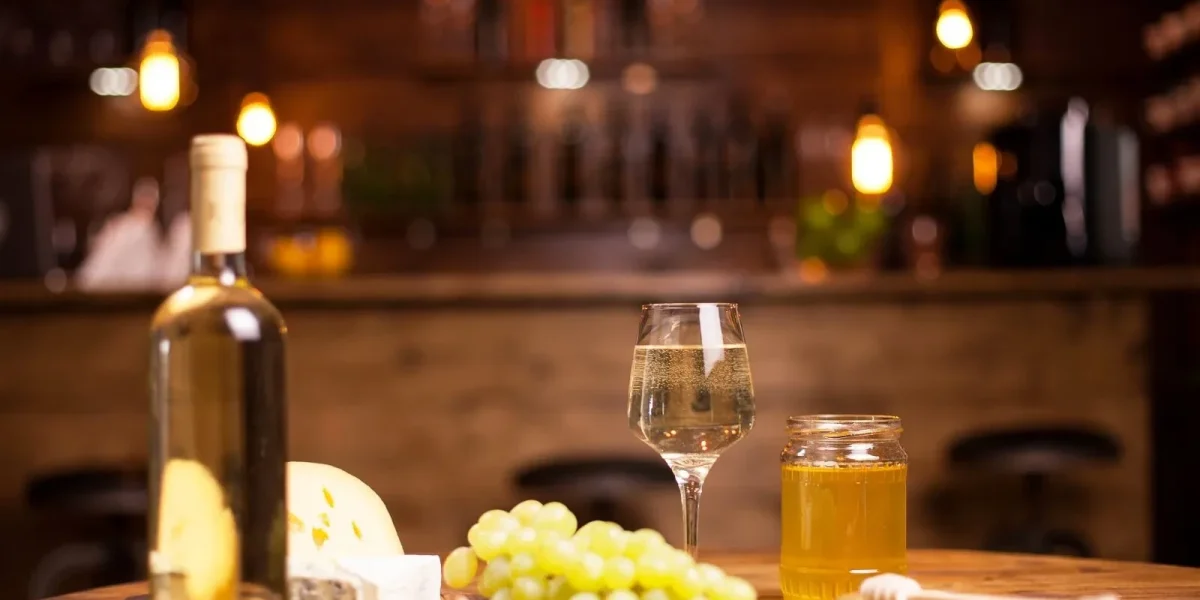 Lanț de magazine din România deschide primul pub din Europa